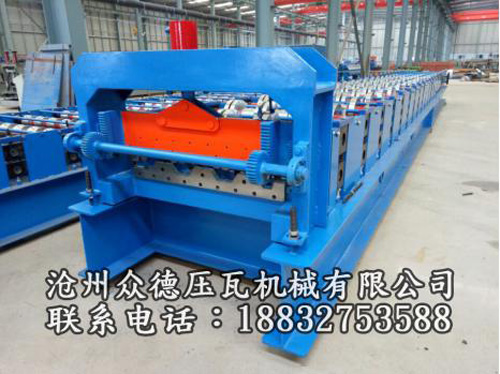 750樓承板設(shè)備 出口