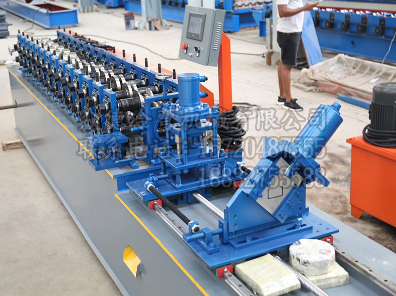 <b>轻钢龙骨机-伺服驱动高速款</b>