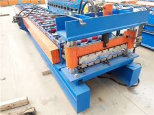 出口-740彩鋼瓦壓型